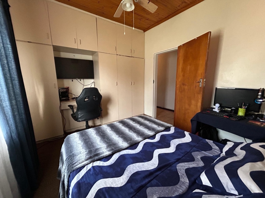 4 Bedroom Property for Sale in Heuwelkruin Eastern Cape